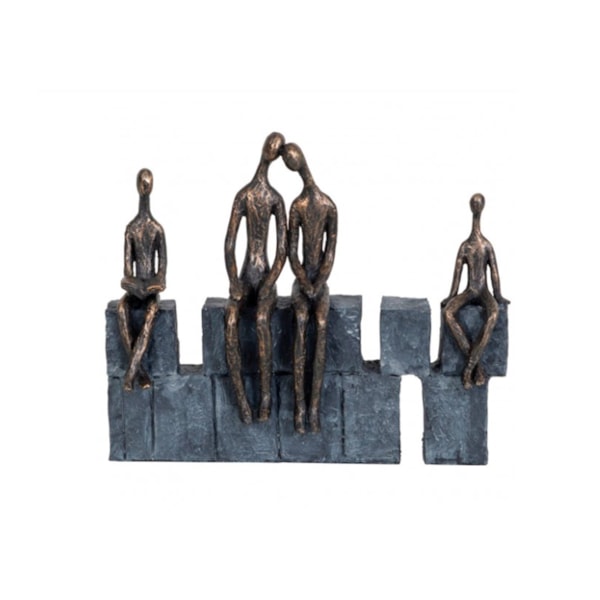 Escultura Lucatti Sentados No Muro Dourada com Base Preta 23 x 27 x 7 cm