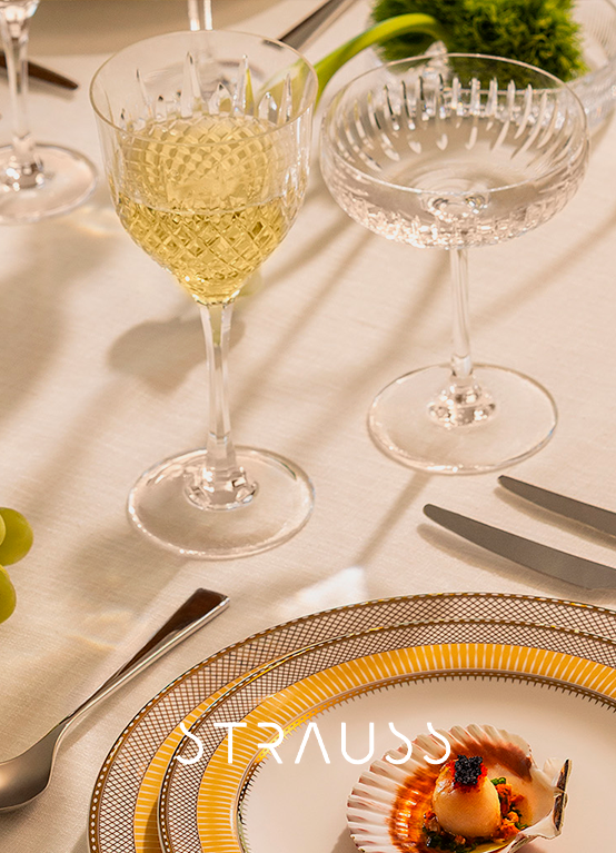 
                                url:/fabricante/strauss